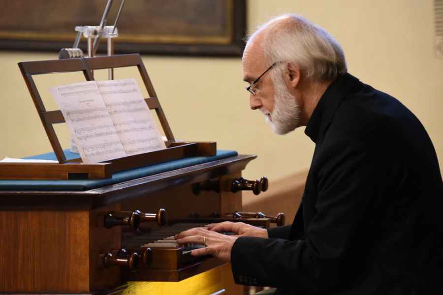 1. Benefiční koncert – Lorenzo Ghielmi