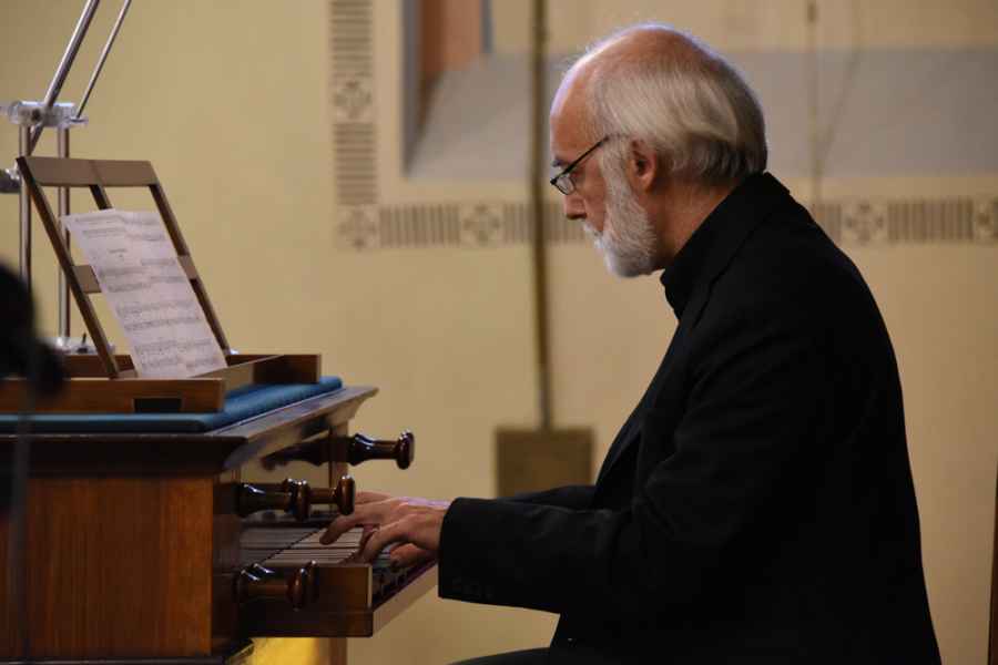 1. Benefiční koncert – Lorenzo Ghielmi
