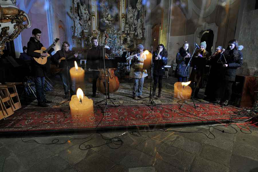 5. Benefiční koncert – ZUŠ J. S. Bacha Dobřany