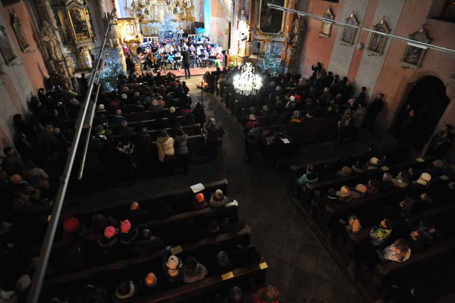 5. Benefiční koncert – ZUŠ J. S. Bacha Dobřany