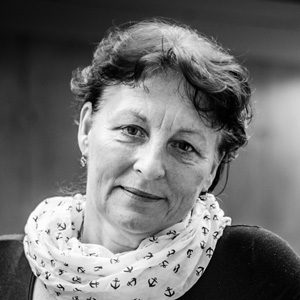 PhDr. Irena Bukačová